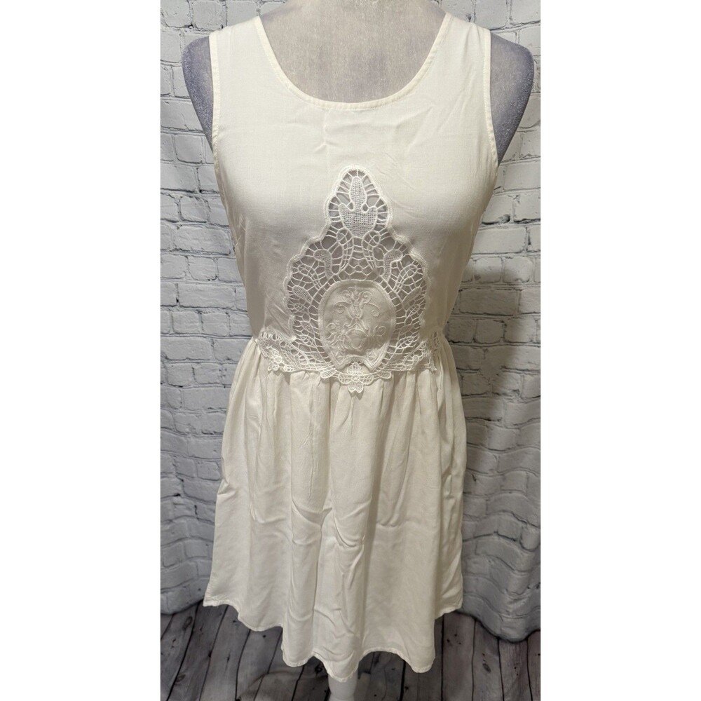 Socialite Lined Lace Mini Sleeveless Dress White Cream Size Medium
